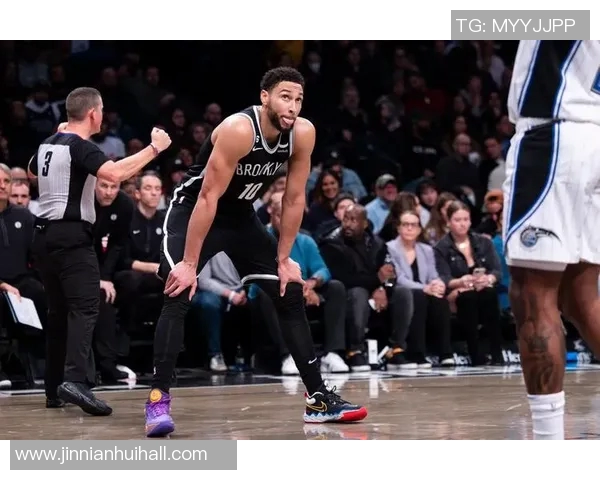 篮网官方宣布海史密斯右膝恢复出现肿胀将于八周后重新评估情况